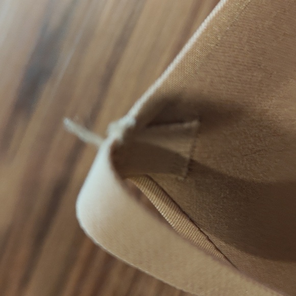 SKIMS Wireless Form T-shirt Demi Bra - Picture 9 of 14